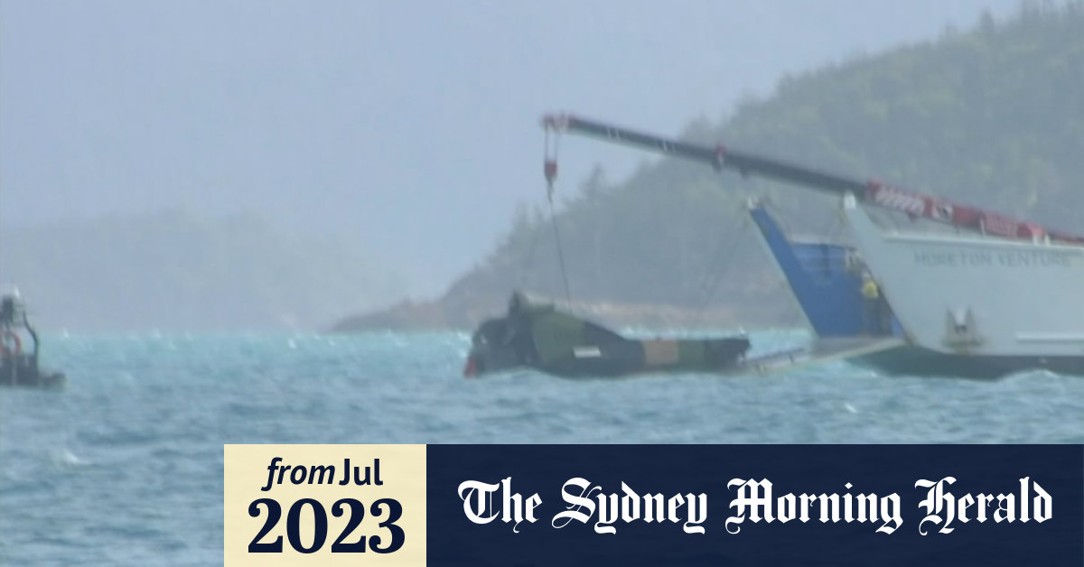 Video Major military helicopter crash in Queensland